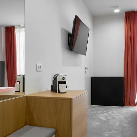 公寓式酒店 Adella Boutique - Free Secured Parking 索菲亞