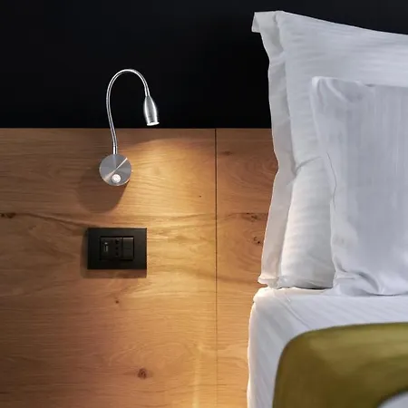 公寓式酒店 Adella Boutique - Free Secured Parking 4*