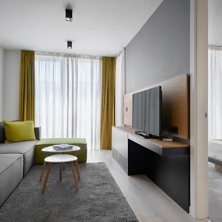 公寓式酒店 Adella Boutique - Free Secured Parking 4*