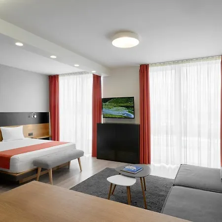 Adella Boutique - Free Secured Parking 公寓式酒店 4*