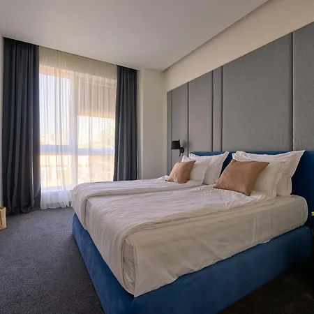 公寓式酒店 Adella Boutique - Free Secured Parking 4*